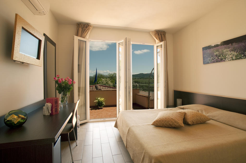 Il Puntone Vecchio Hotel Puntone di Scarlino Luaran gambar